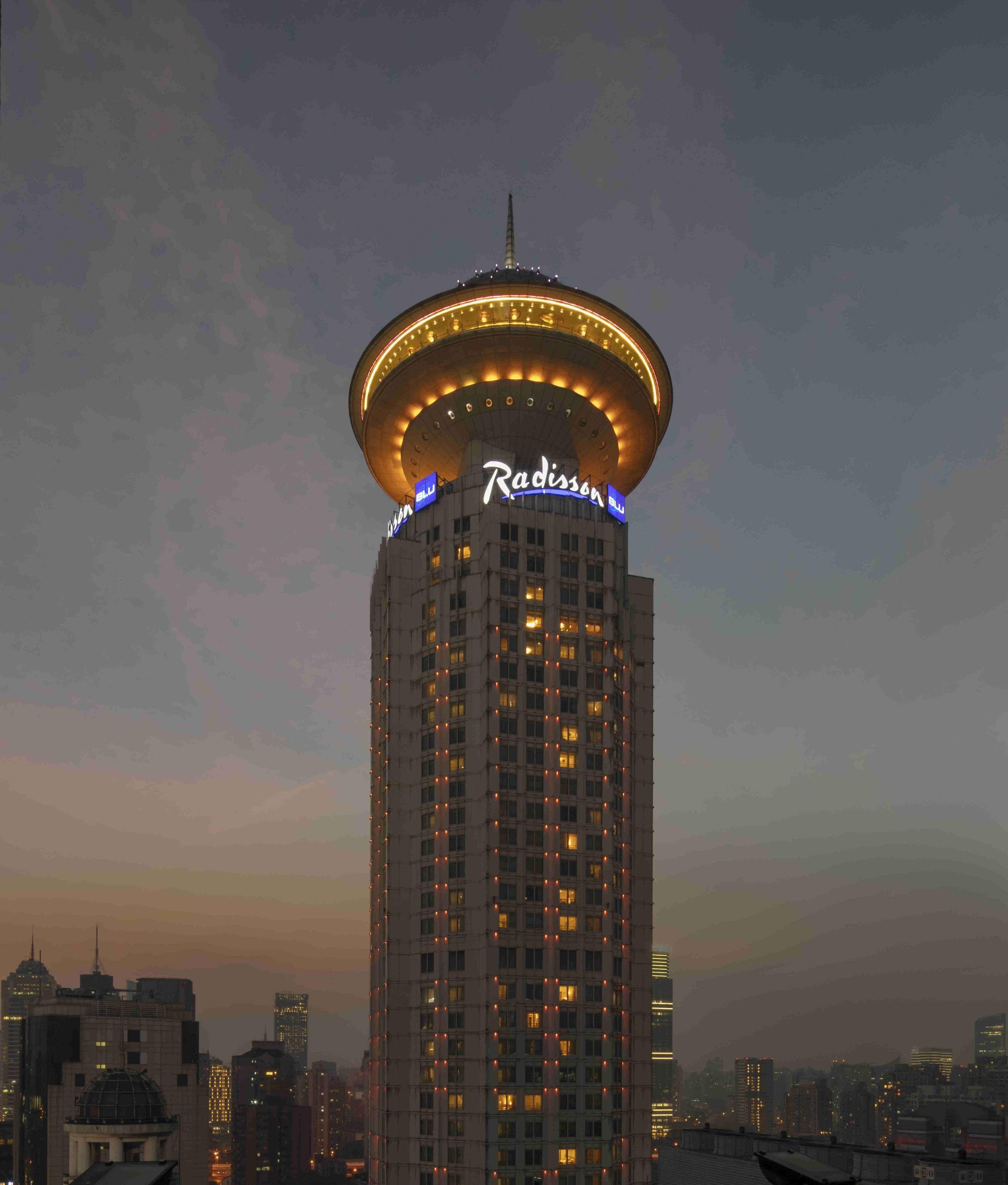 Radisson Blu Hotel Shanghai New World Exterior foto